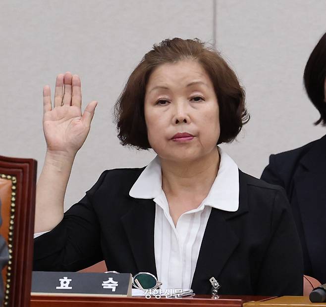 손효숙 리박스쿨 대표가 지난 7월 10일 국회 교육위 청문회에 참석하고 있다. 박민규 선임기자
