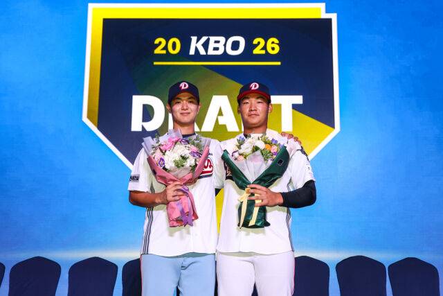 두산 베어스 서준오와 김주오./두산 베어스