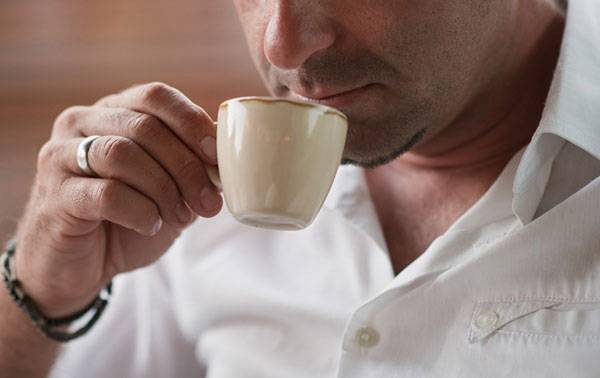 흔히 기름진 음식이 주범으로 알려져 있지만, 의외의 요인도 콜레스테롤 수치를 끌어올린다./사진=게티이미지뱅크