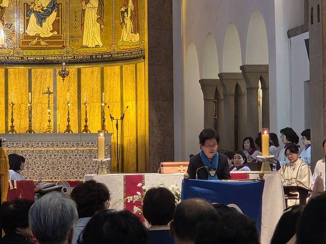 어머니연합회 회장이 20일 서울주교좌성당에서 열린 100주년 기념 감사성찬례에서 발언하고 있다.