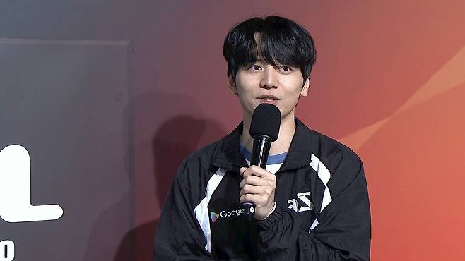 - 인생 드라마로 팬들을 감격시킨 황병영