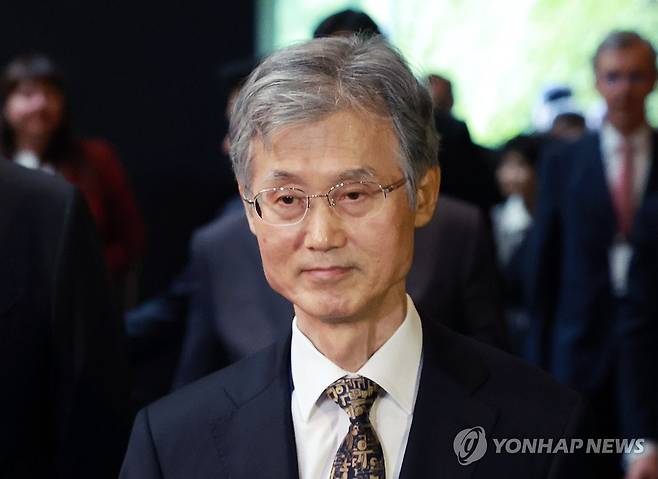 조희대 대법원장, 2025 세종 국제 콘퍼런스 참석 (서울=연합뉴스) 홍해인 기자 = 조희대 대법원장이 22일 서울 중구 신라호텔에서 열린 '2025 세종 국제 콘퍼런스' 개회식에 참석하고 있다. 2025.9.22 hihong@yna.co.kr