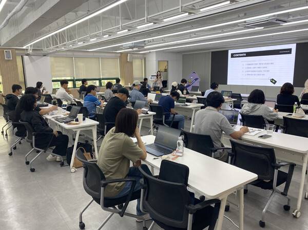 소상공인 경영아카데미 교육 현장.(사진=제주은행)