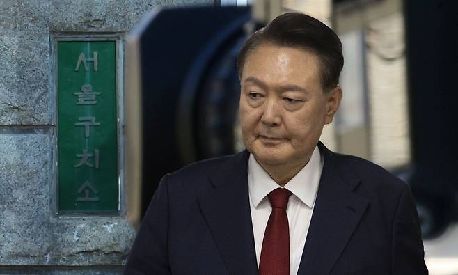 윤석열 전 대통령. 배경은 서울구치소. 연합뉴스, 사진공동취재단