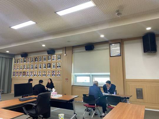 미국 캘리포니아주 팜 스프링스에서 열린 세계축제대회에서 금산세계인삼축제가 금상 3개, 은상 1개, 동상 2개를 수상했다. 사진은 금산군 세계축제대회 수상 기념 모습. 금산군 제공
