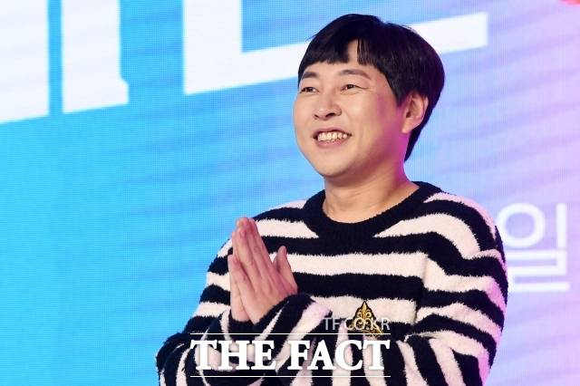 이진호는 24일 새벽 인천에서 경기 양평군까지 100km가량 음주 운전을 한 혐의로 경찰 조사를 받았다. 면허취소 수준인 혈중알코올농도 0.11% 상태에서 운전대를 잡은 것으로 확인됐다. /더팩트 DB
