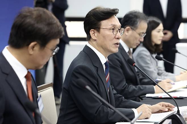 24일 ‘제 10차 국가관광전략회의’ 발언을 하고 있는 김민석 국무총리 / 사진=문화체육관광부