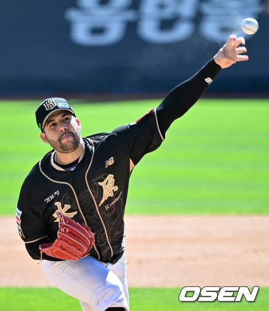 KT 위즈 엔마누엘 데 헤이수스. /OSEN DB