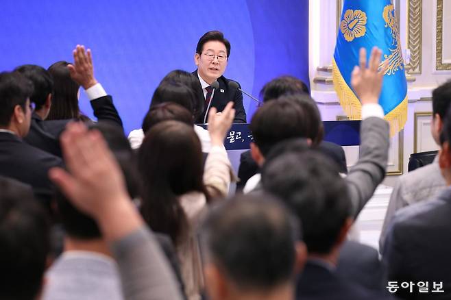 7월에 열린 이재명 대통령의 취임 첫 기자회견. 대통령실사진기자단