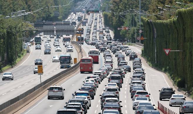 경부고속도로가 정체되고 있다. (사진=연합뉴스)