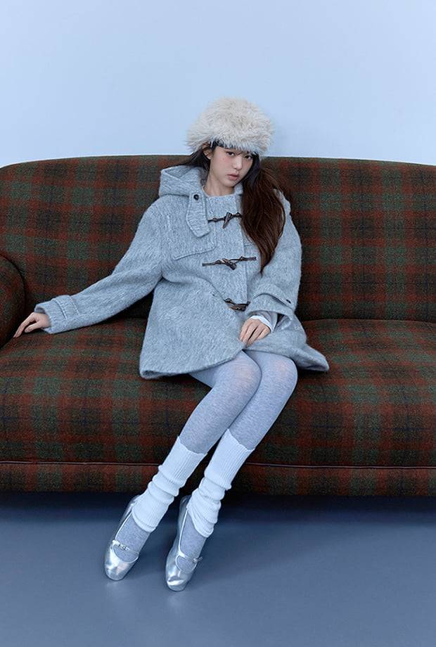 로라로라 (ROLAROLA)가 공개한 장원영 화보