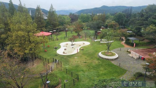 2500평 규모의 야외 펫 파크. 사진=신용현 기자