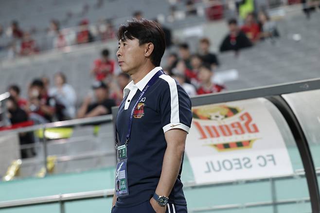 김기동 서울 감독은 30일 부리람과 홈경기 직후 “무실점을 기록한 것이 첫 번째로 두고 싶은 부분이다. 조금씩 안정감을 찾아가는 것 같다. 선수들이 조직적으로 움직이며 실점을 허용하지 않은 점을 긍정적으로 생각한다. 또 체력적으로 힘들었던 선수들이 휴식을 취할 수 있었던 것도 만족스럽다”고 말했다. 사진제공|한국프로축구연맹