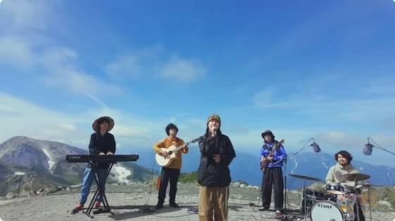 ▲ 슈퍼등산부. 출처| 유튜브 캡처