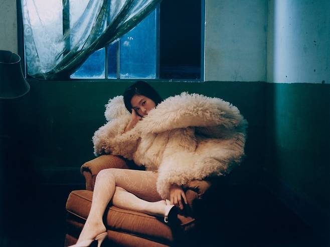 제니 화보. 사진|CR Fashion Book