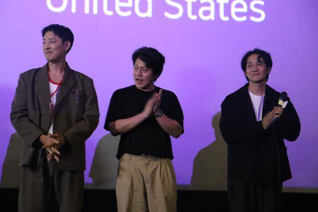 배우 겸 감독 정헌과 '이중주차'에 출연한 배우 조성희, 김정우. 블루드래곤엔터테인먼트 제공