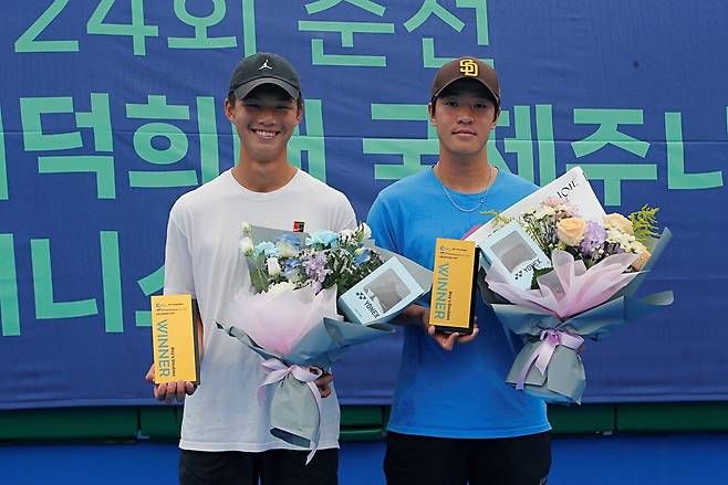 ITF 이덕희배 남자복식 우승 김동재-지시온(오른쪽)