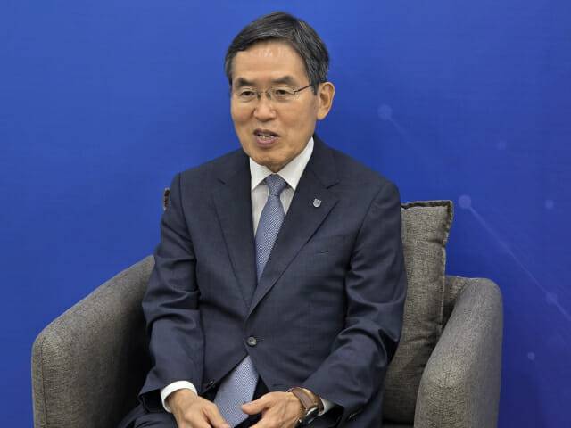 유 총장은 한기대 교육 환경 곳곳에 AI가 스며들었다고 강조했다. (사진=한국기술교육대)