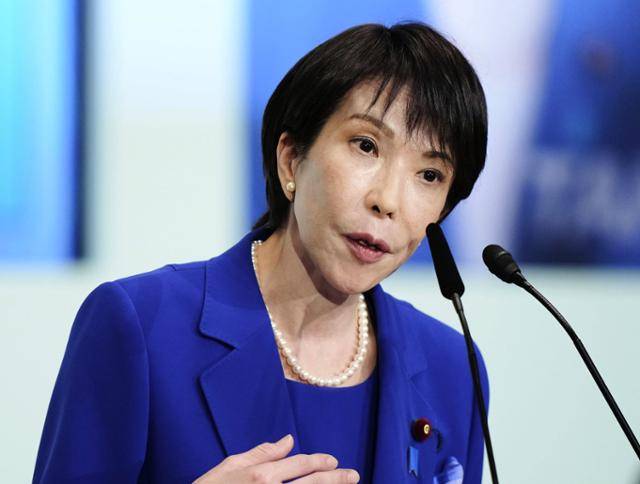다카이치 사나에 전 일본 경제안보담당장관이 4일 일본 도쿄 자유민주당 당사에서 연설하고 있다. 도쿄=AP 뉴시스