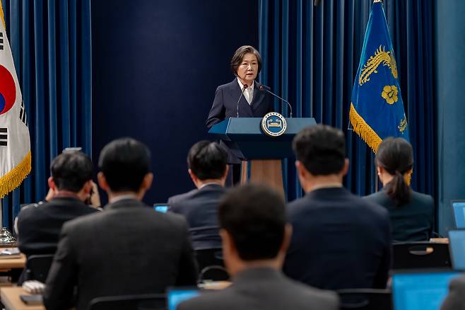 디즈니플러스 <북극성>의 대통령 채경신 역의 배우 김해숙. 월트디즈니 컴퍼니 코리아 제공