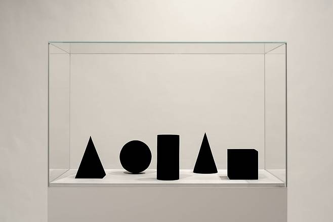 오픈 스튜디오 강남 지하 1층에 전시된 작품. 이미지 제공: 스튜디오 김수자, 사진: 심규호