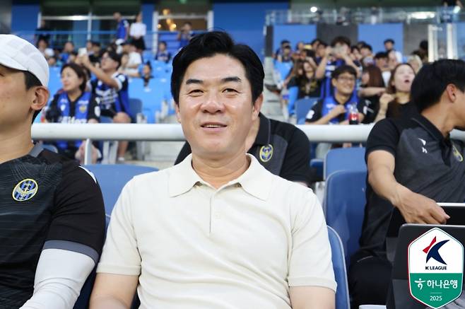 윤정환 인천 유나이티드 감독. 한국프로축구연맹 제공