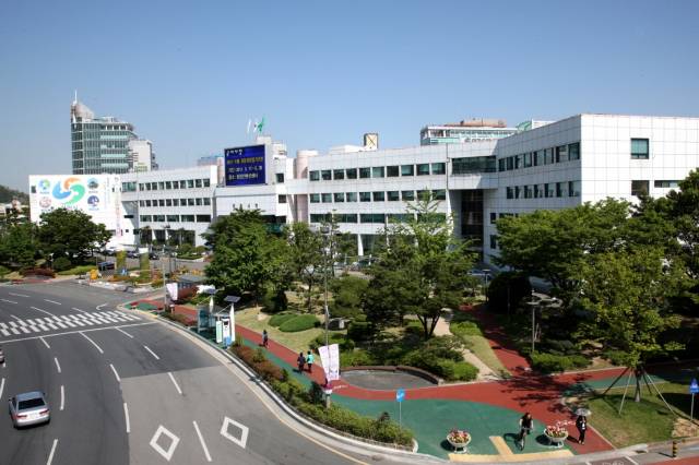 경남 창원시 청사 전경