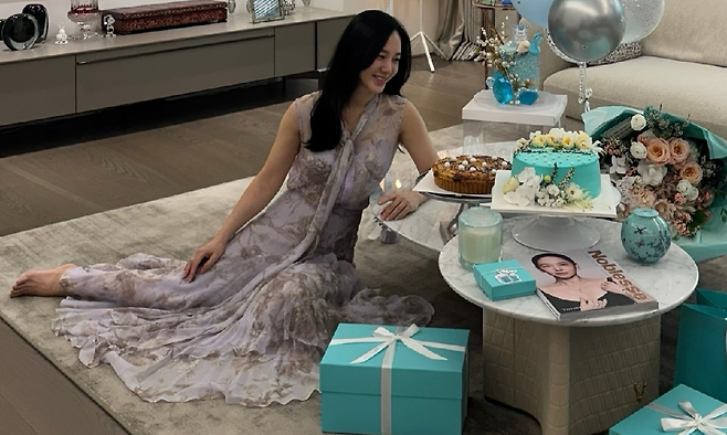 배우 박주미가 완벽한 미모를 자랑했다. 박주미 SNS 캡처