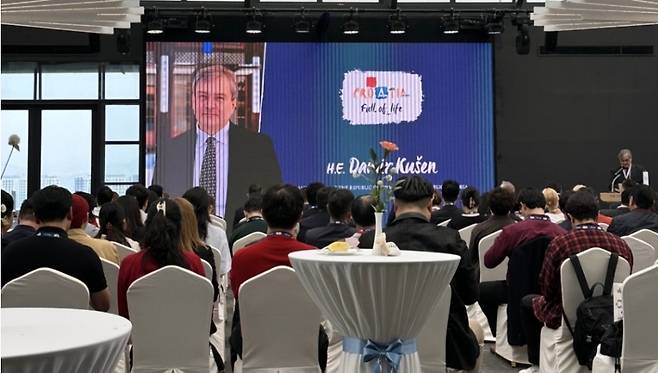 환영사를 하는 다미르 쿠센 주한 크로아티아 대사. 사진제공|크로아티아관광청/CNTB