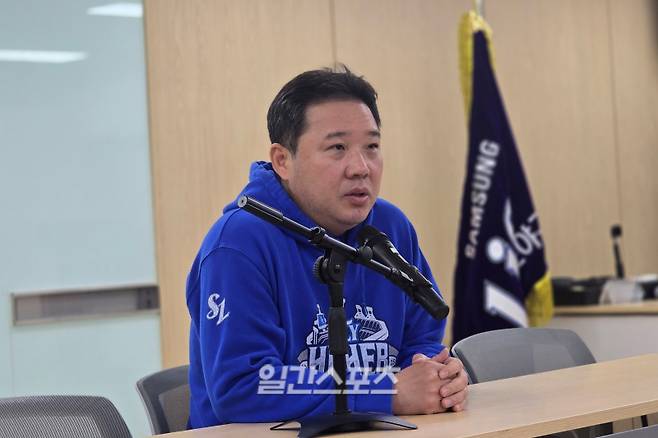 13일 경기 전 만난 삼성 박진만 감독. 대구=윤승재 기자