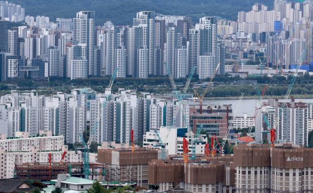 ▲9일 서울 남산에서 바라본 서초·용산 일대 아파트 모습. ⓒ연합뉴스