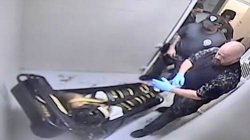 지난 2023년 12월 8일 미주리주 제퍼슨 시티 교도소에서 랩에 구속돼 질식사한 죄수. 사진=AP 연합뉴스/제퍼슨 시티 교도소