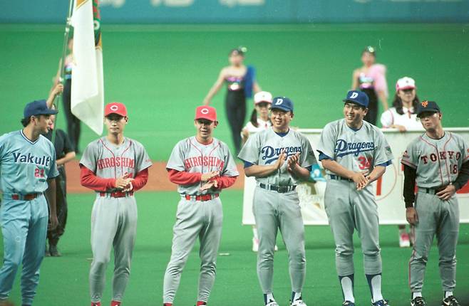 97년 일본 올스타전에 참가한 선동열. 당시 60년이 넘었던 일본 프로야구 역사상 외국인 선수가 올스타전 참가한 건 통산 14번째였다. IS 포토