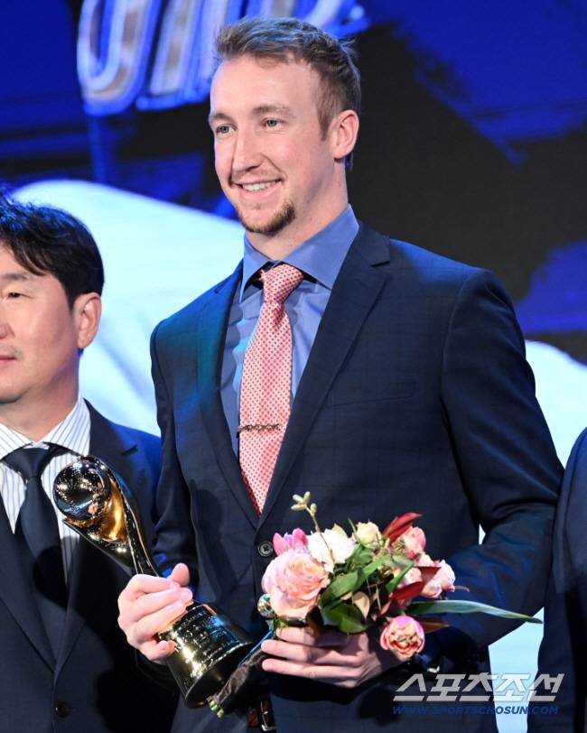 KBO리그 MVP를 수상한 에릭 페디. 스포츠조선DB