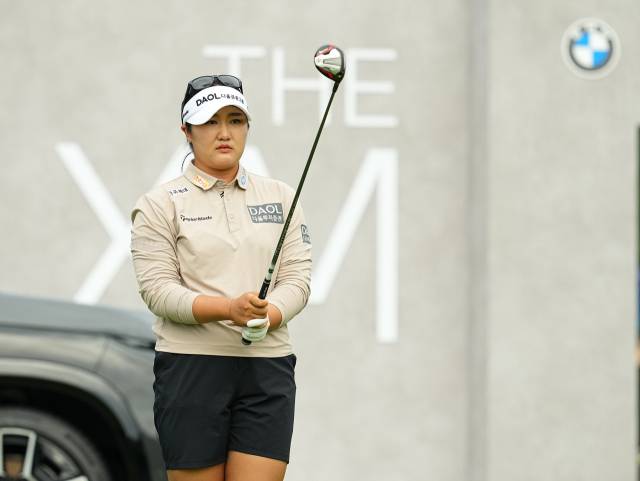 티샷을 준비하고 있는 유해란. 사진 제공=BMW 레이디스 챔피언십 조직위