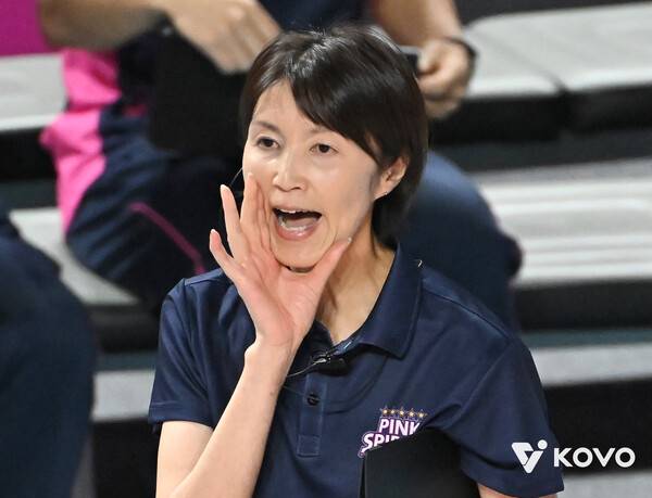 요시하라 토모코 흥국생명 감독. ⓒKOVO