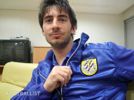 제라드 누스 당시 전남드래곤즈 코치. 풋볼리스트