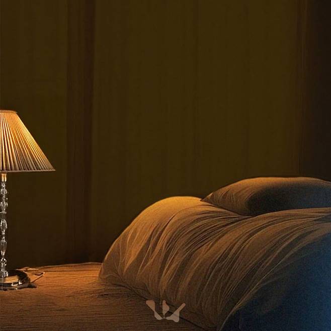 우즈, 'Falling' 깜짝 발매..Young K와 감성 컬래버