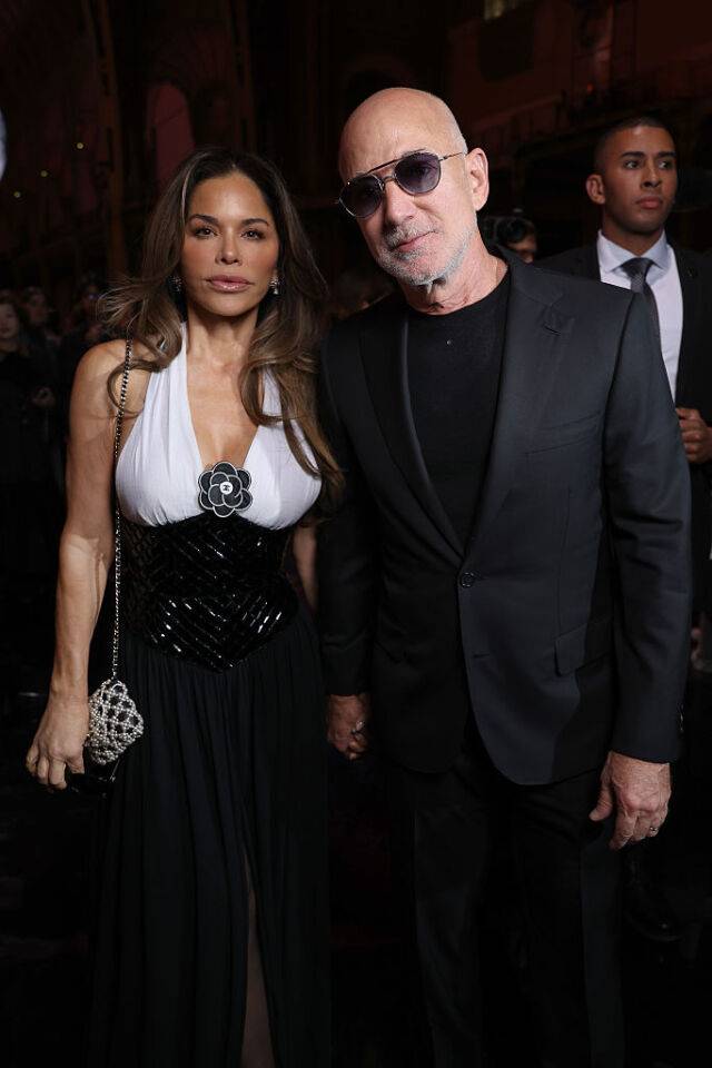 아마존 창업자 제프 베이조스와 로렌 산체스./게티이미지코리아