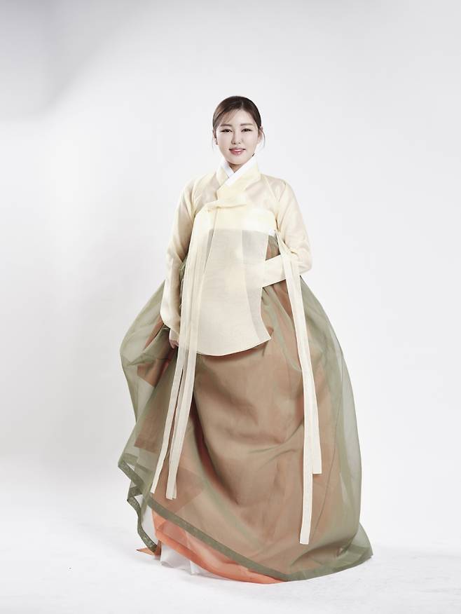 송가인 ‘가인이어라’, 중학교 교과서 수록 (사진=제이지스타)