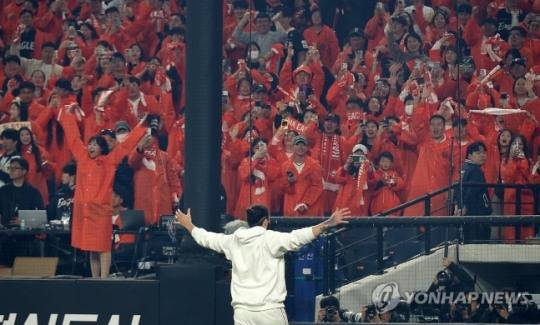 PO 5차전 MVP 폰세 / 사진=연합뉴스