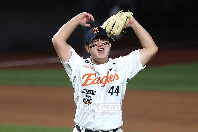 ▲ 29일 LG와 한국시리즈 3차전에서 승리투수가 되며 팀 승리를 지킨 김서현 ⓒ곽혜미 기자