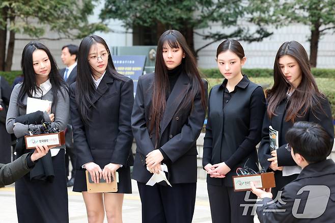 그룹 뉴진스(왼쪽부터 하니, 민지, 혜인, 해린, 다니엘) ⓒ News1