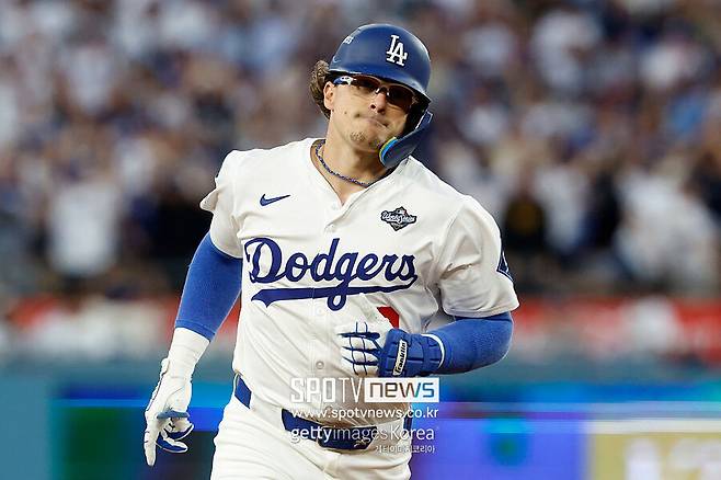 ▲ 가을에 강한 이미지를 올해도 발휘하며 분전하고 있는 엔리케 에르난데스