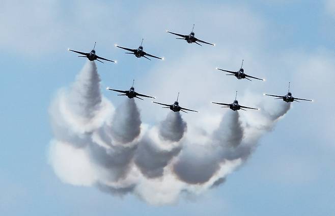 블랙이글스가 비행하는 모습. 사진=연합뉴스