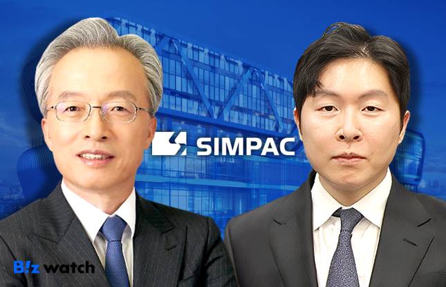 최진식 심팩그룹 회장 겸 중견기업연합회 회장(왼쪽). 장남 최민찬 ㈜심팩 전무.