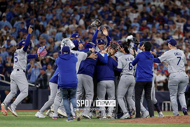 ▲ 다저스는 엄청난 투자와 구단 프런트의 선진화, 그리고 구단 수입 증대로 이어지는 선순환의 고리를 가장 잘 타고 있는 구단으로 손꼽힌다