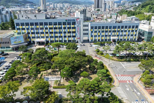 양산시 청사 전경. 양산시 제공