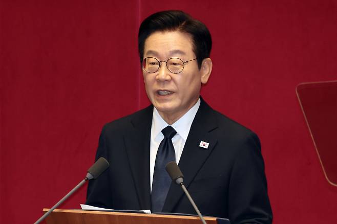 이재명 대통령이 4일 서울 여의도 국회 본회의에서 2026년도 예산안 및 기금운용계획안에 대한 정부의 시정연설을 하고 있다. /사진=뉴스1(국회사진기자단)