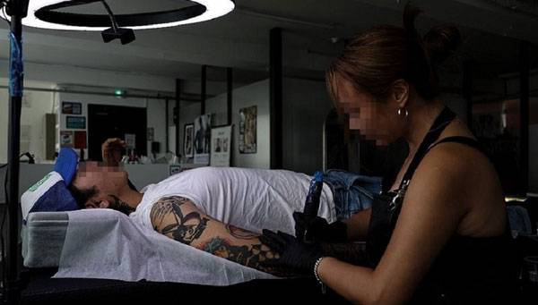 문신사법이 지난 9월 25일 국회 본회의를 통과해 약 2년의 준비기간을 거쳐 2027년 10월부터 본격 시행될 예정이다./사진=연합뉴스